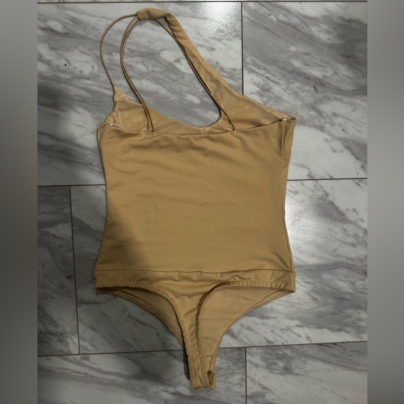 Lulus Bodysuit - Picture 2 of 2